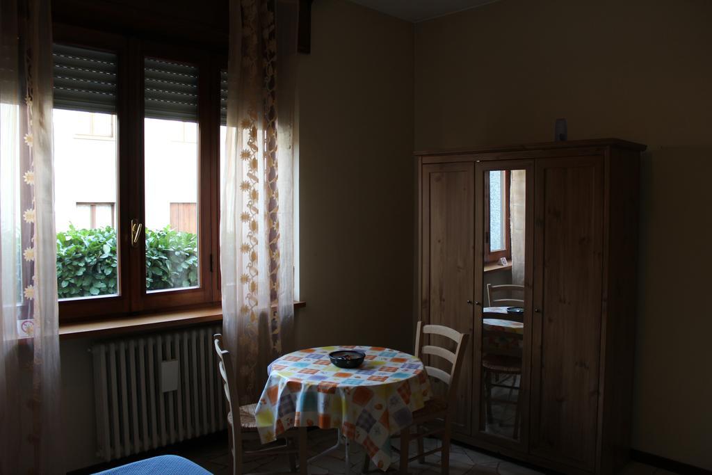 B&B Milano Malpensa 1 Castano Primo Pokój zdjęcie